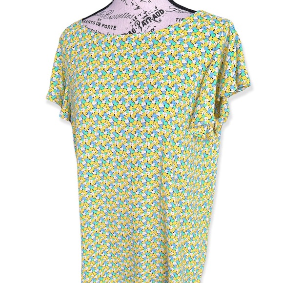 Loft Top - Picture 5 of 11